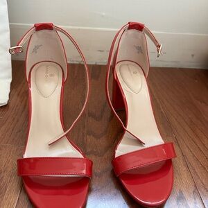 Bandolino Red Heels